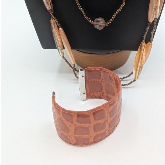 M. Haskell NWT Double Strand Elongated Bead Coordinating Bead & Cuff Jewelry Lot - Picture 5 of 8